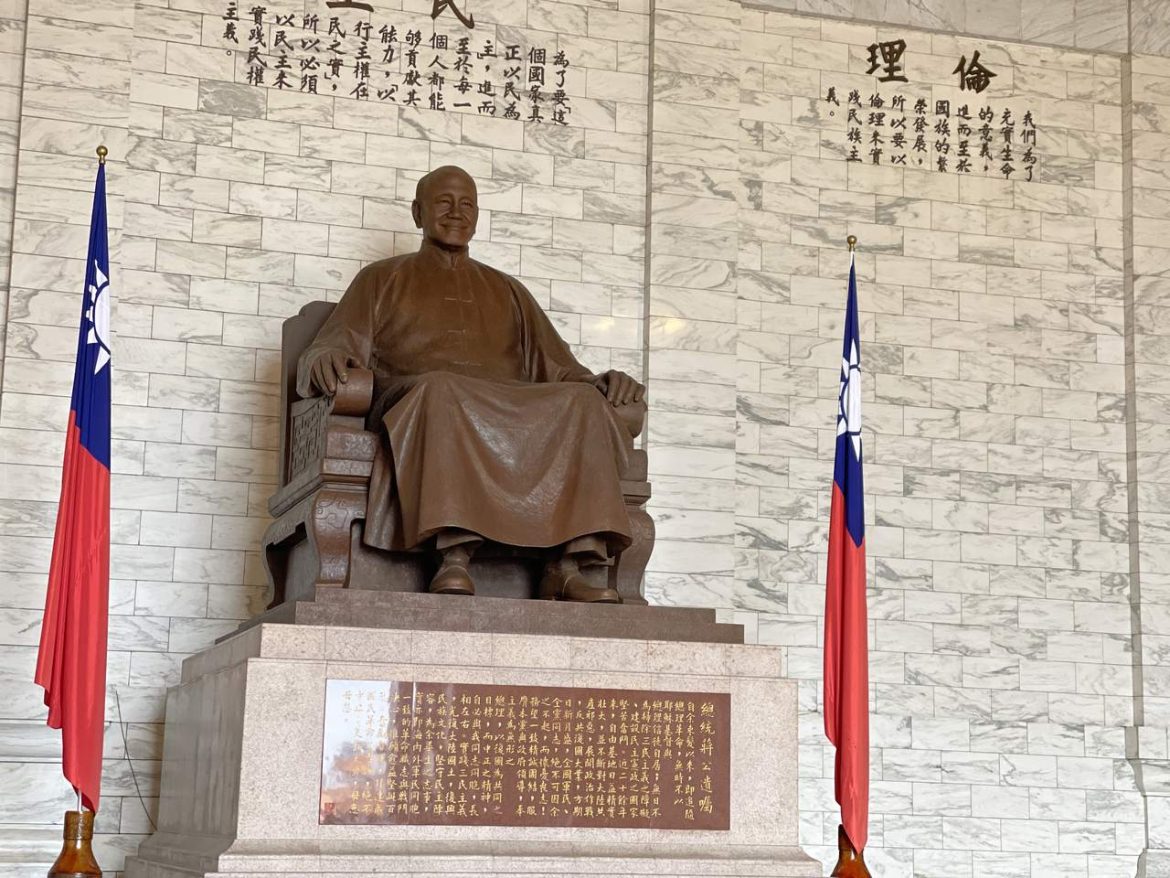 Bronze of Chiang Kai Shek